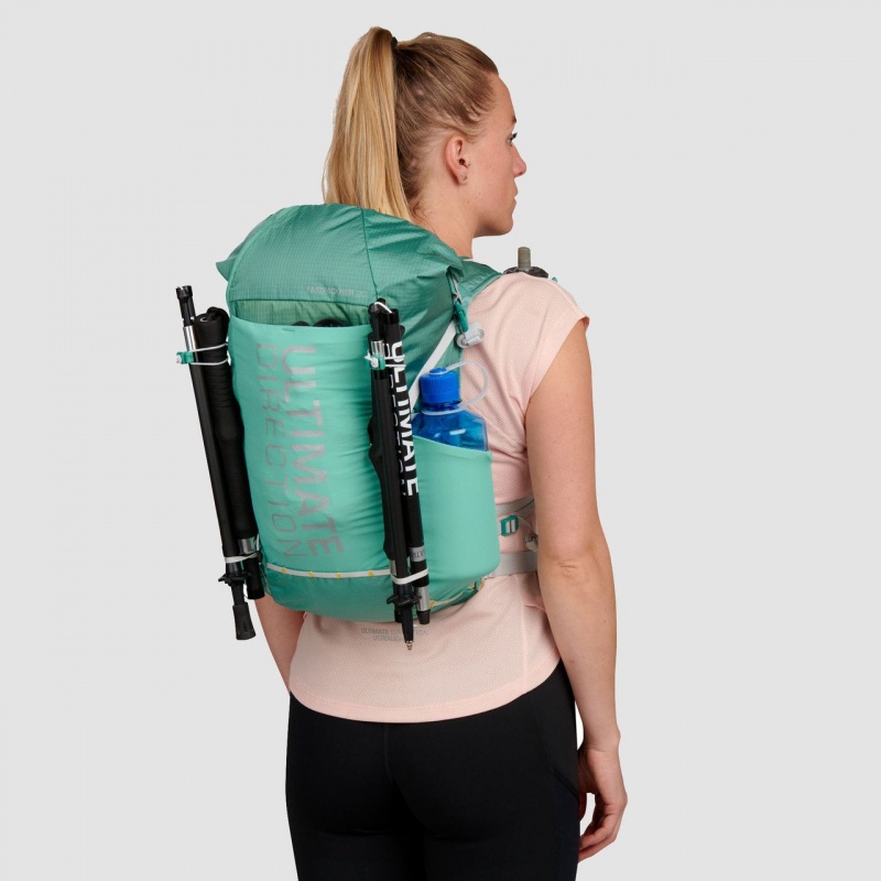 Turquoise Ultimate Direction FastpackHer 20 - Prior Year | IDQV-35401